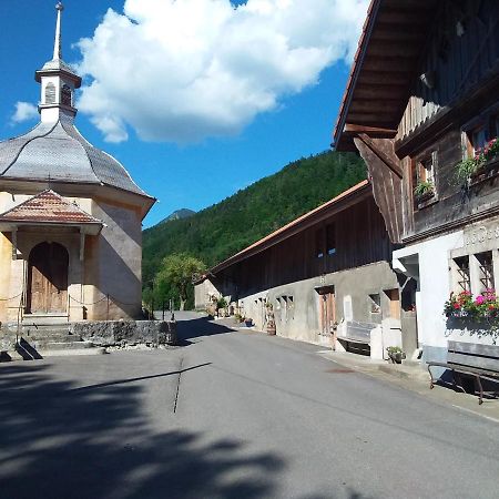 Villa Chalet Le Tsale Les Sciernes d'Albeuve Exterior foto